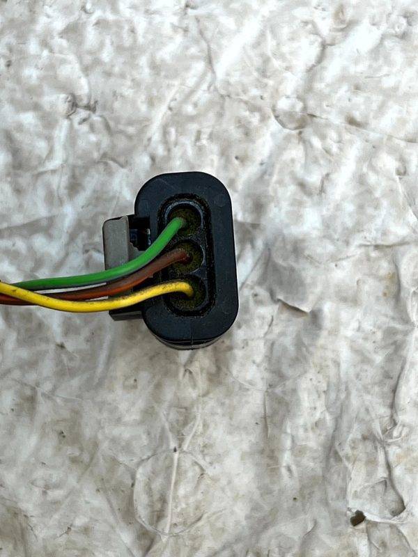 Audi VW Mercedes 3 Pin PDC Sensor Wiring Loom Plug Connector 1-1718644-1 Genuine 5 Audi VW Mercedes 3 Pin PDC Sensor Wiring Loom Plug Connector 1 1718644 1 Genuine 178430973872 6