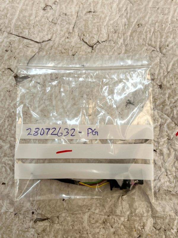 Audi VW Mercedes 3 Pin PDC Sensor Wiring Loom Plug Connector 1-1718644-1 Genuine 8 Audi VW Mercedes 3 Pin PDC Sensor Wiring Loom Plug Connector 1 1718644 1 Genuine 178430973872 9