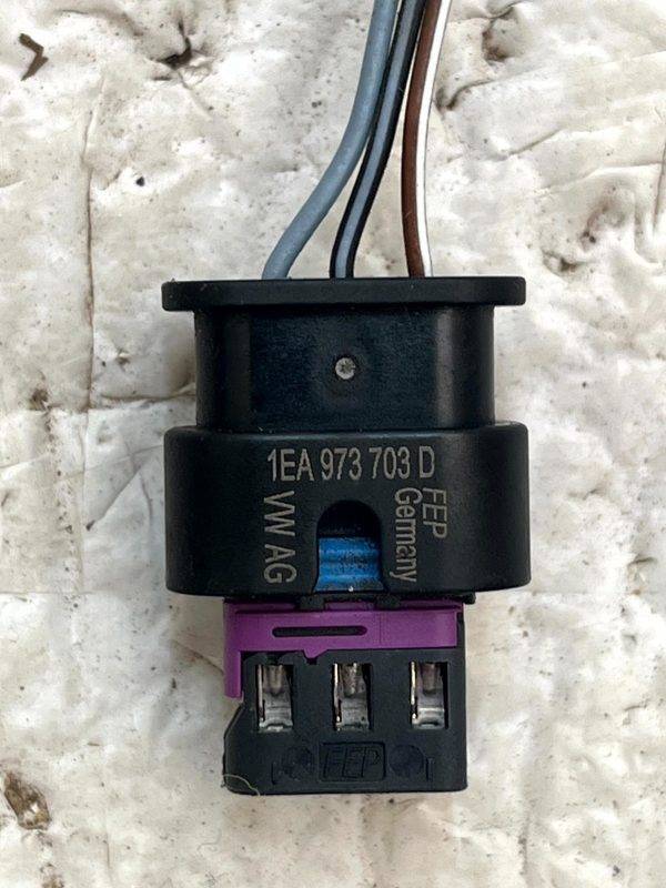 Audi Volkswagen Seat Skoda PDC Parking Sensor Plug Connector 1EA973703D Genuine 178502241762 8