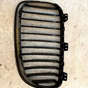 BMW 1 Series E81 E82 E87 Front Bumper Right Kidney Grille 07 TO 12 51137166440 - Image 6