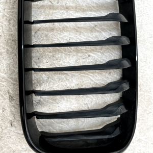 BMW 1 Series F20 F21 LCI Front Bumper Right Grille 2015 TO 2019 7371748 Genuine - Image 4
