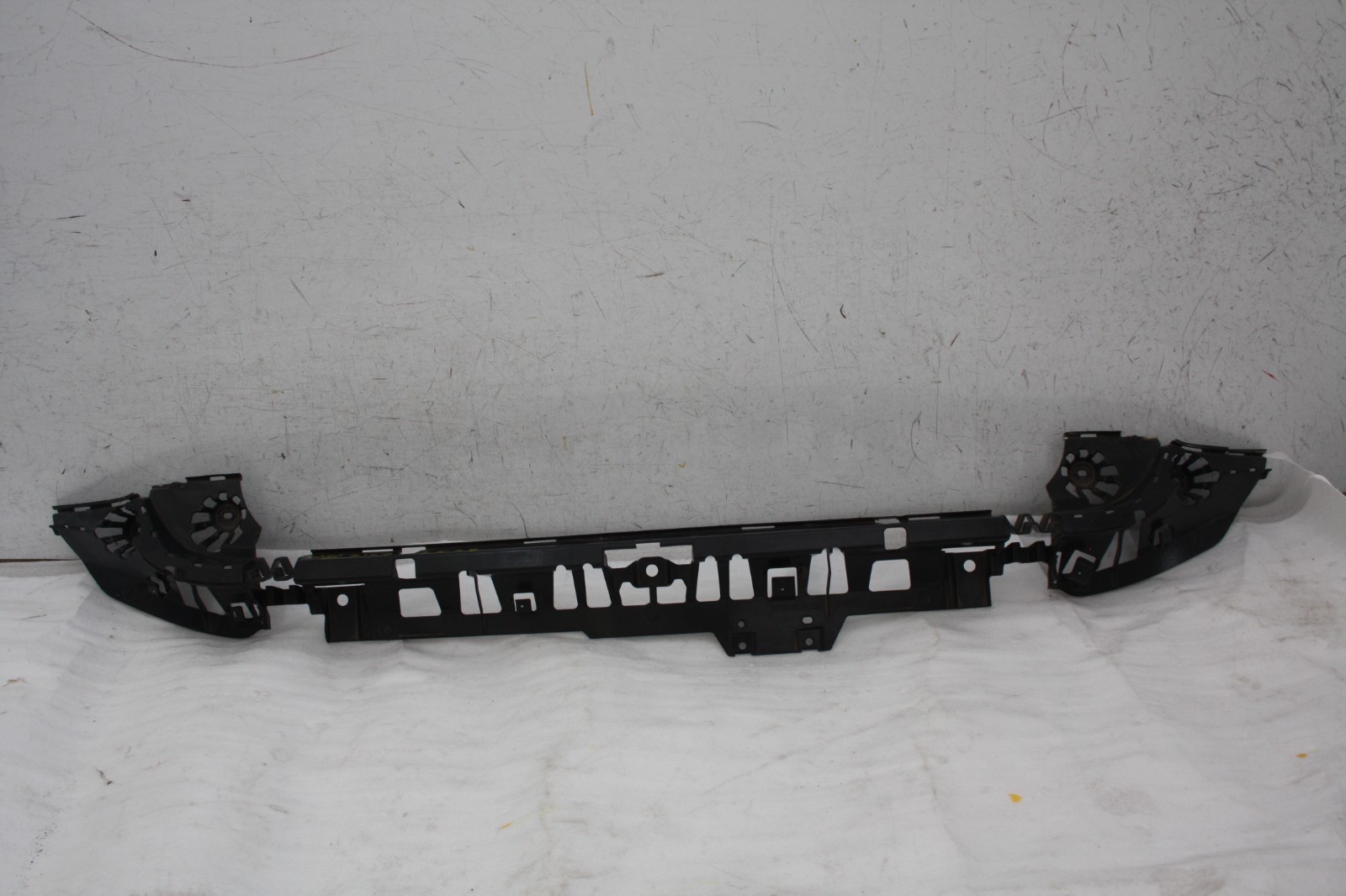 BMW 1 Series F20 F21 Rear Bumper Bracket 2011 TO 2015 51127240953 Genuine