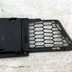 BMW 3 E90 E91 Front Bumper Left Fog Light Grille Trim 05-08 51117906497 Genuine - Image 9