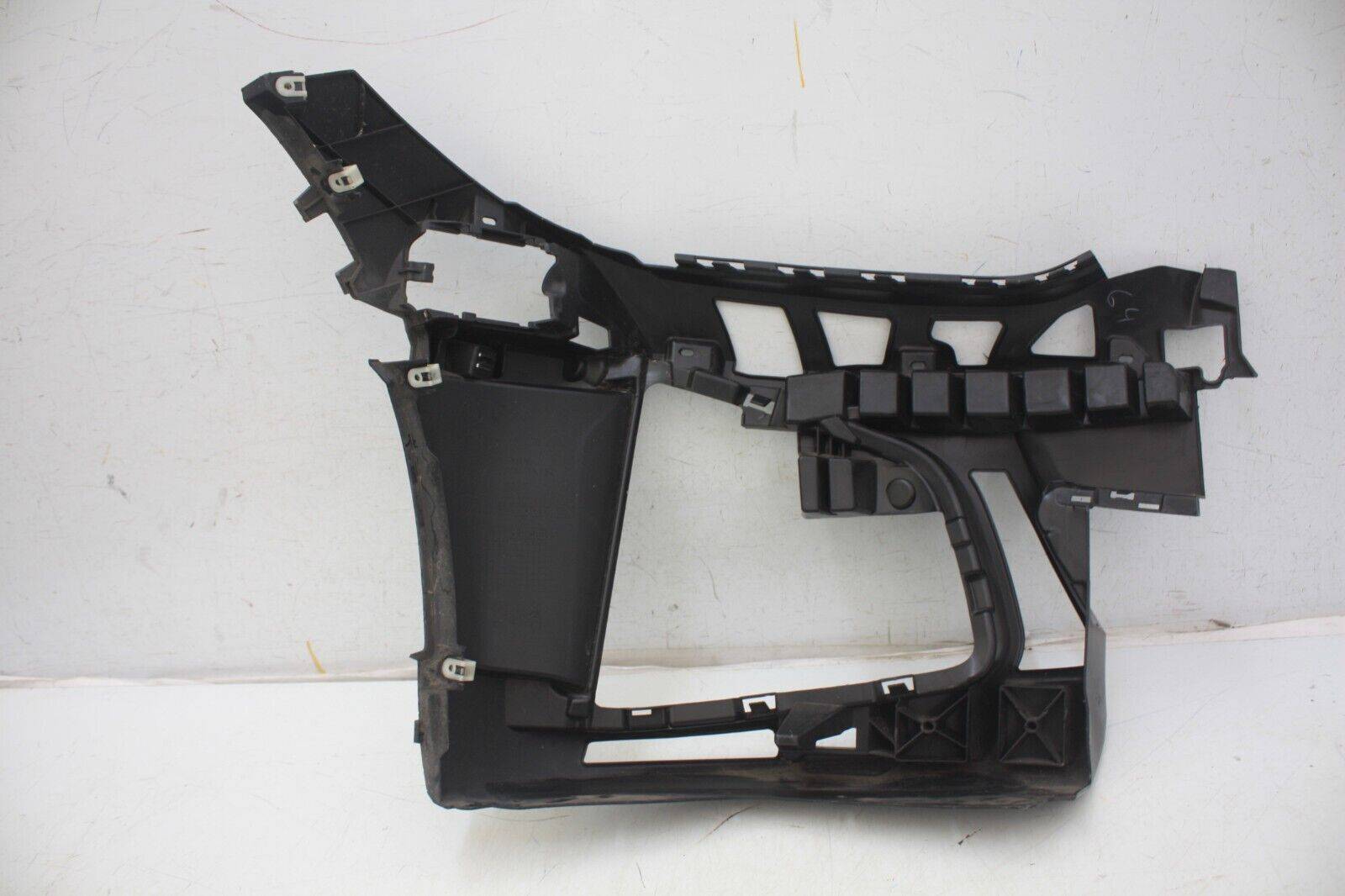 BMW-4-Series-G26-Gran-Coupe-M-Sport-Front-Left-Bracket-51118078611-DAMAGED-176631233802-11