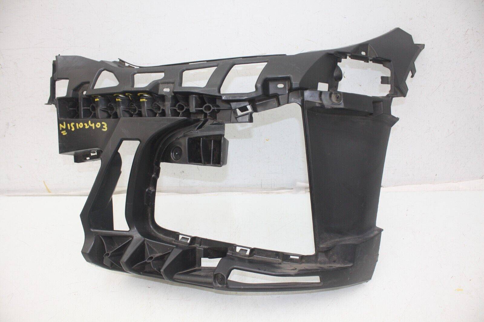 BMW-4-Series-G26-Gran-Coupe-M-Sport-Front-Left-Bracket-51118078611-DAMAGED-176631233802