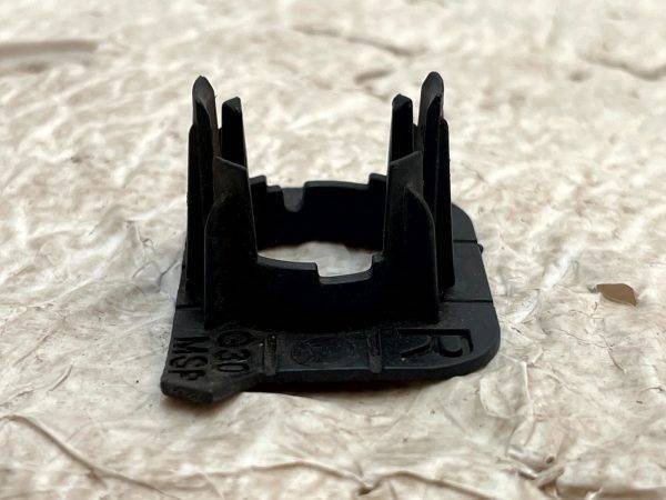 BMW 5 G30 M Sport Front Right PDC Sensor Bracket 17 TO 20 51118064974 Genuine 178436694492 6