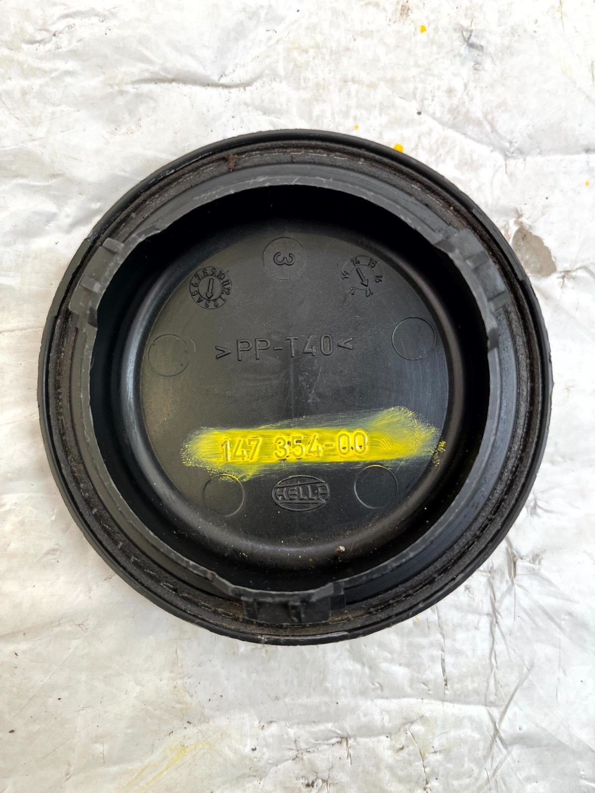 BMW 5 Series F10 F11 Headlight Dust Cover Cap 14735400 Genuine