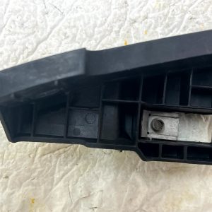 BMW X3 G01 Front Bumper Right Mount Bracket 2017 to 2021 C6733010 Genuine - Image 7