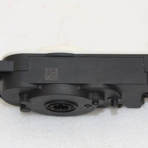 BMW X5 G05 HVAC Air Intake Flap Actuator Motor 5811R1000 Genuine - Image 4