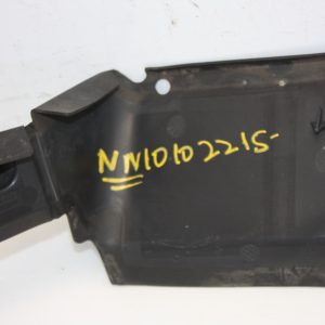 BMW X7 G05 G06 G07 Front Lower Radiator Air Duct 51747421678 Genuine - Image 6