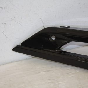 BMW X7 G07 M Sport Front Bumper Right Fog Light Trim 2019 on 51118074260 Genuine - Image 3