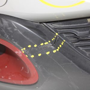 Citroen C3 Front Bumper 2020 ON 9833504177 Genuine *DAMAGED* - Image 10