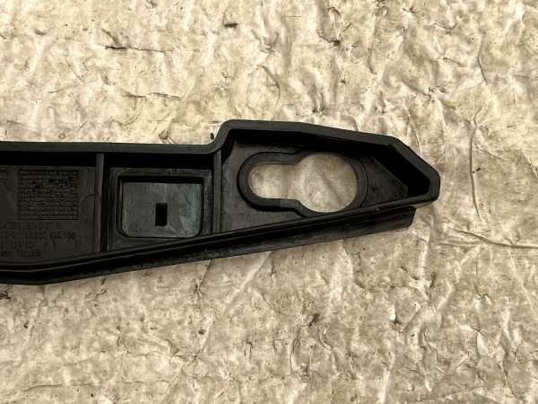 Citroen C3 Mk3 Rear Right Side Bumper Bracket 2016 TO 2024 9813132280 Genuine 178507815492 9