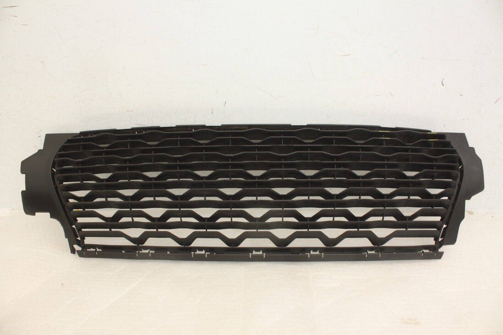 Dacia Duster Front Bumper Lower Grill 622545490R Genuine DAMAGED 176340055042