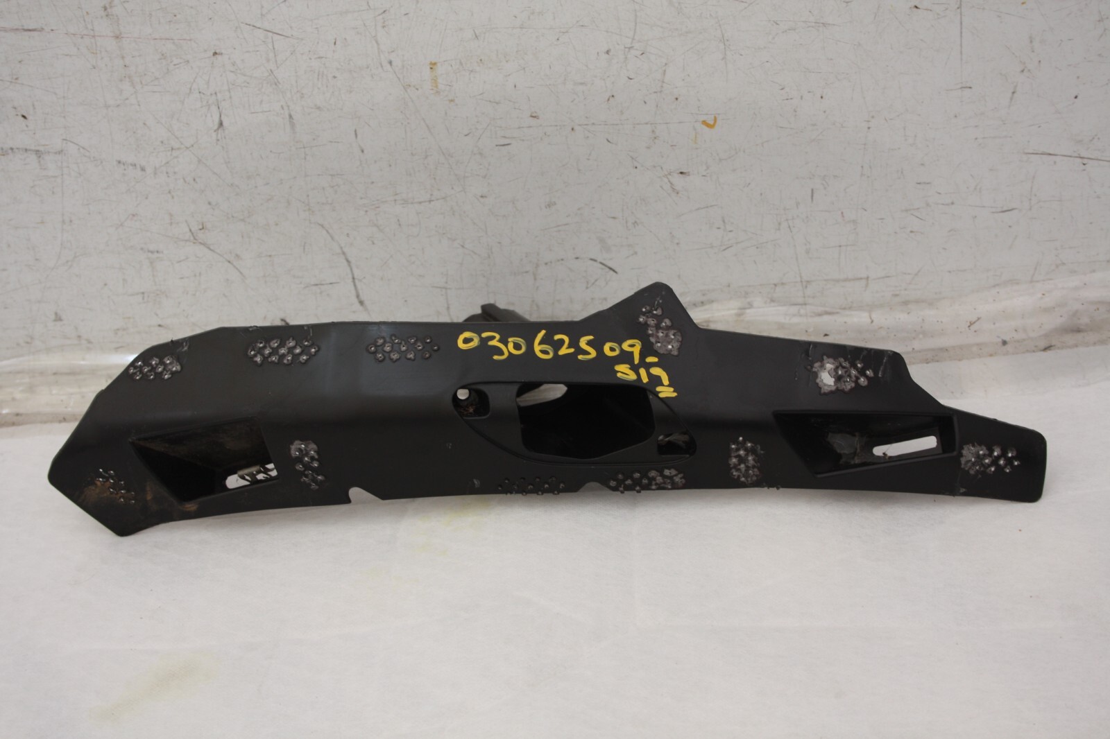 Ford Kuga Front Bumper Right Bracket 2020 TO 2024 LV4B-17589 Genuine