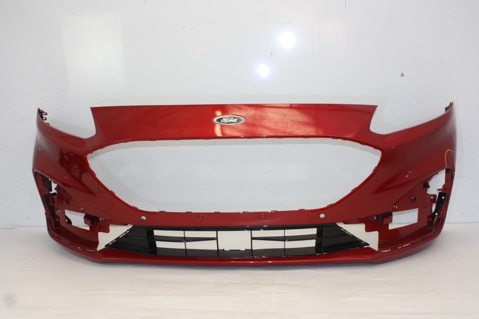 Ford Kuga ST Line Front Bumper With Lower Central Grill 2020-2024 LV4B-17F003-S