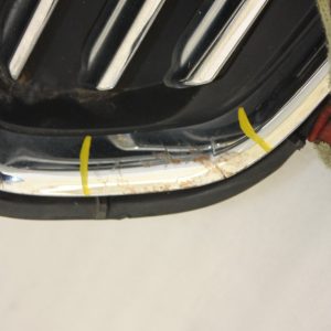 Ford Mondeo Front Bumper Grill 2015-2019 DS73-8150-J Genuine *DAMAGED* - Image 7