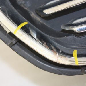 Ford Mondeo Front Bumper Grill 2015-2019 DS73-8150-J Genuine *DAMAGED* - Image 8