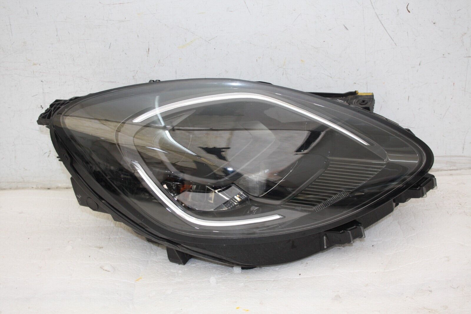 Ford Puma ST Line Right Headlight 2020 ON L1TB-13E014-HH Genuine *DAMAGED*