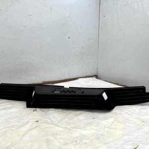 Ford Ranger T6 Rear Bumper Foot Step Pad 2012 TO 2023 KT268/GSQCB Genuine - Image 5