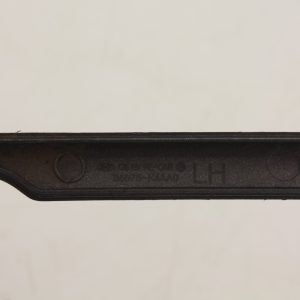 Hyundai Kona Electric Front Bumper Left Trim 21 - 24 86575-K4AA0 *GOT SCRATCHES* - Image 16