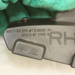 Hyundai i20 Rear Bumper Right Side Bracket 86655-C8000 Genuine - Image 5