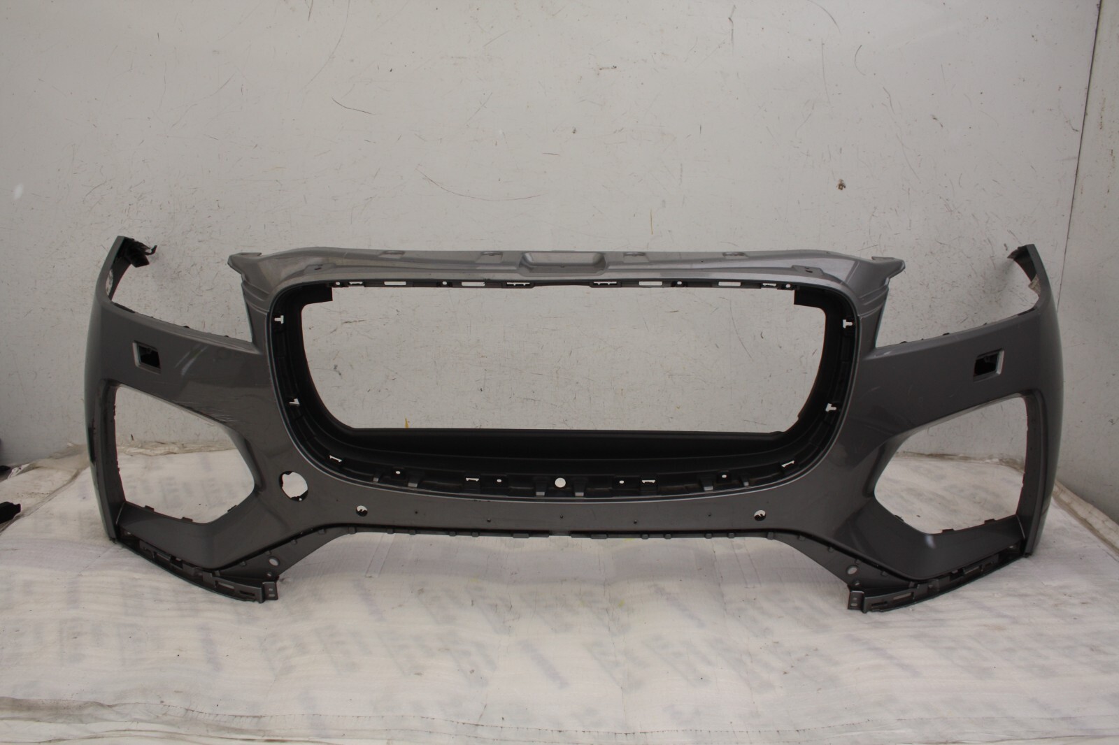 Jaguar F Pace Facelift Front Bumper 2021 ON MK83-17F003-AA Genuine *DAMAGED*