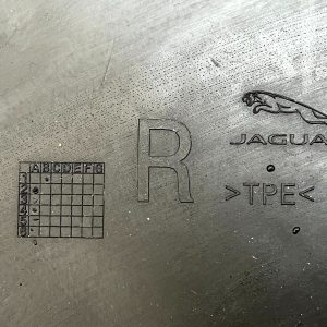 Jaguar I-Pace Front Right Wheel Arch Liner Splash Guard Trim 18 ON J9D3-17F017-A - Image 10