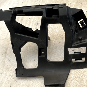 Jaguar I Pace X590 Front Bumper Right Side Bracket 18 - 24 J9D3-17C862-A Genuine - Image 4