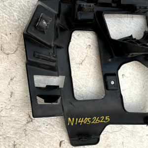 Jaguar I Pace X590 Front Bumper Right Side Bracket 18 - 24 J9D3-17C862-A Genuine - Image 9