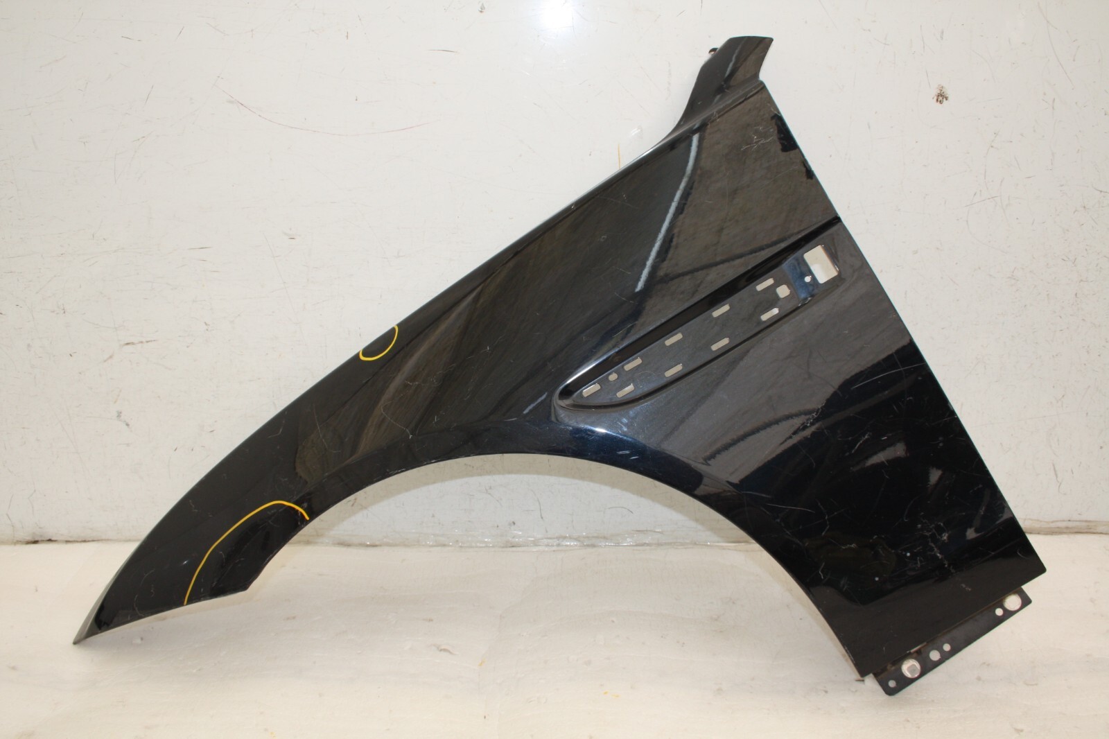 Jaguar XE R Sport Front Left Side Wing GX73-16A183-AD Genuine *DAMAGED*