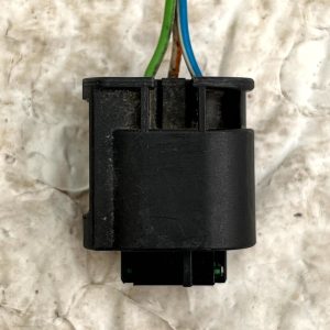 Jaguar XJ X351 Accelerator Sensor Plug Connector 1452851-1B Genuine - Image 3