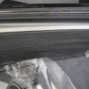 Kia Carens Right Side Headlight Genuine *DAMAGED* - Image 7