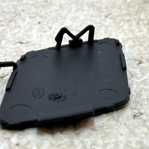 LR Discovery Sport L550 Front Bumper Tow Cover 2019 ON LK72-17E810-ABW Genuine - Image 12