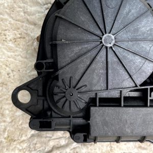 LR Discovery Sport L550 Mk2 Tailgate Lock Latch Actuator 2019 ON DK62404C10AE 30 LR Discovery Sport L550 Mk2 Tailgate Lock Latch Actuator 2019 ON DK62404C10AE - Image 13