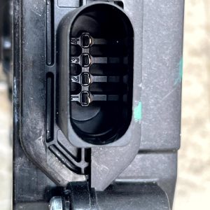 LR Discovery Sport L550 Mk2 Tailgate Lock Latch Actuator 2019 ON DK62404C10AE 34 LR Discovery Sport L550 Mk2 Tailgate Lock Latch Actuator 2019 ON DK62404C10AE - Image 17