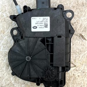 LR Discovery Sport L550 Mk2 Tailgate Lock Latch Actuator 2019 ON DK62404C10AE 19 LR Discovery Sport L550 Mk2 Tailgate Lock Latch Actuator 2019 ON DK62404C10AE - Image 2