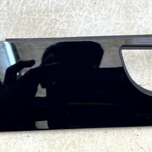 LR Range Rover L460 Front Left Door Molding Trim 2022 ON M8E2-209A39-BF Genuine - Image 4