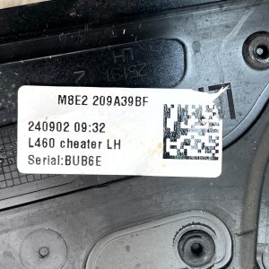 LR Range Rover L460 Front Left Door Molding Trim 2022 ON M8E2-209A39-BF Genuine - Image 10