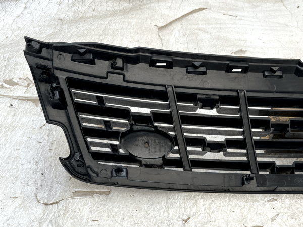 LR Range Rover Sport L461 Front Bumper Upper Grille 2022 ON N9X2 8200 A Genuine 178516124982 8