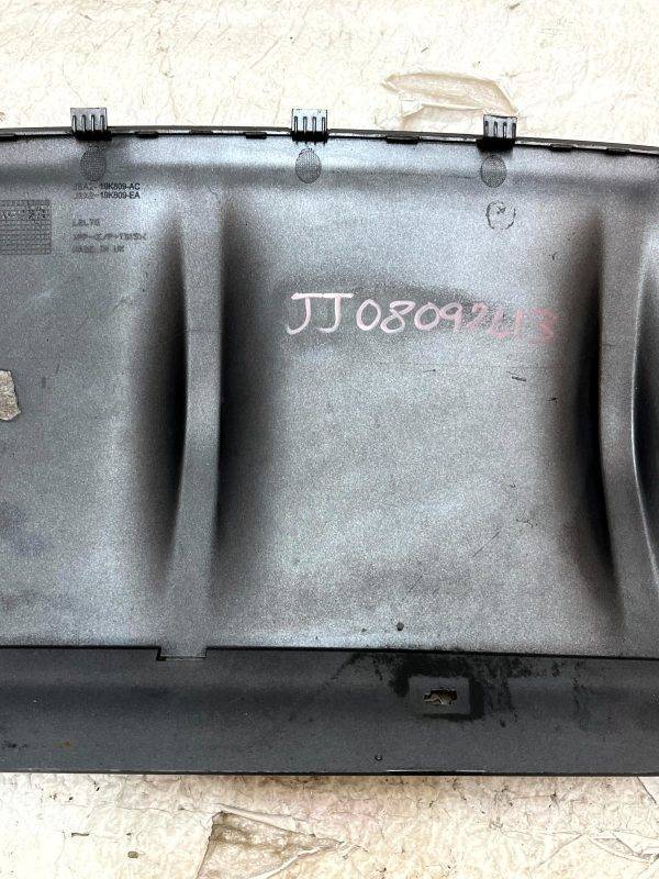LR Range Rover Velar L560 Rear Bumper Lower Section 17 23 J8A2 19K809 AC Genuine 178524782382 12