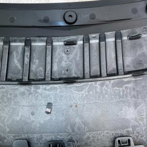 LR Range Rover Vogue L460 Rear Bumper Lower Skid Plate 2022 ON M8E2-17F846-AA - Image 10