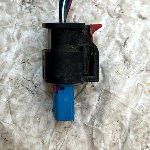 Land Rover Defender Discovery Parking Sensor Plug Connector 2236343 Genuine - Image 3