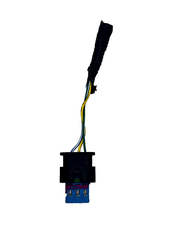 Land-Rover-Defender-Discovery-Parking-Sensor-Plug-Connector-3-2236343-5-Genuine-178321950032 Land Rover Defender Discovery Parking Sensor Plug Connector 3 2236343 5 Genuine 178321950032