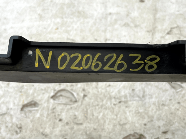 Land Rover Defender L663 Front Bumper Left Trim 2020 ON L8B2-17F018-A Genuine 11 Land Rover Defender L663 Front Bumper Left Trim 2020 ON L8B2 17F018 A Genuine 178313682232 12