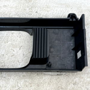 Land Rover Defender L663 Rear Left Tail Light Cover Trim 20 ON 00211193 Genuine - Image 11