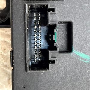 Land Rover Discovery 5 Rear Tailgate Control Module 23 ON MY42-14B673-AC Genuine - Image 9