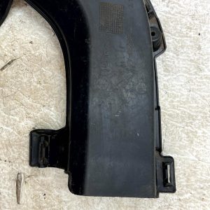 Land Rover Discovery Front Bumper Left Bracket 2017 ON HY3M-8B289-AA Genuine - Image 4
