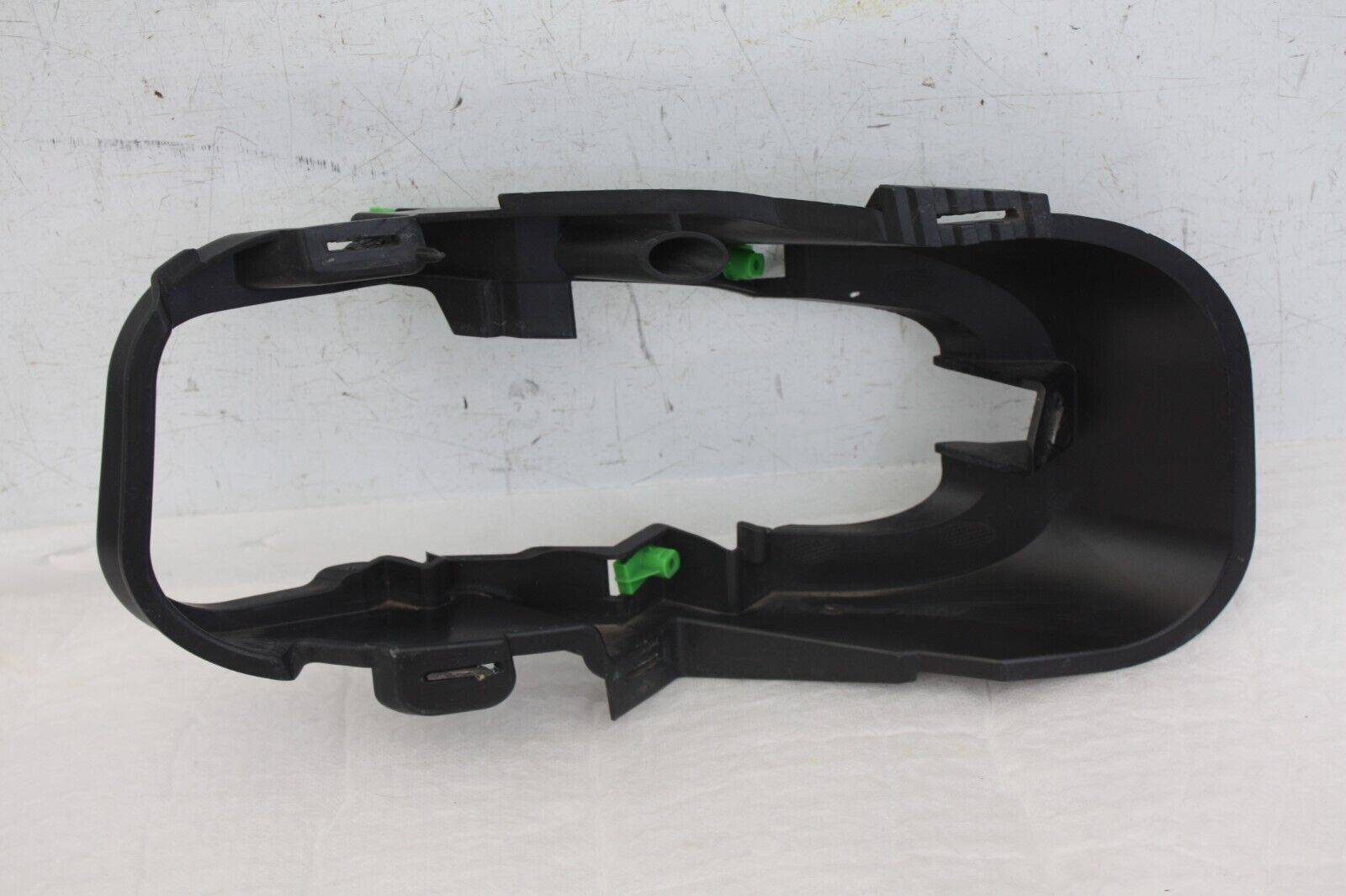 Land Rover Discovery Front Bumper Right Fog Light Bracket FK72 15T222 A Genuine 176343794552