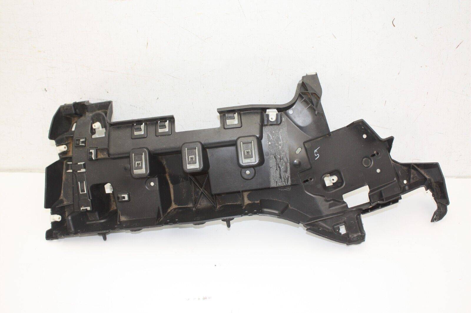 Land Rover Discovery L462 Rear Bumper Right Bracket HY32 17A881 AD Genuine 176635108632